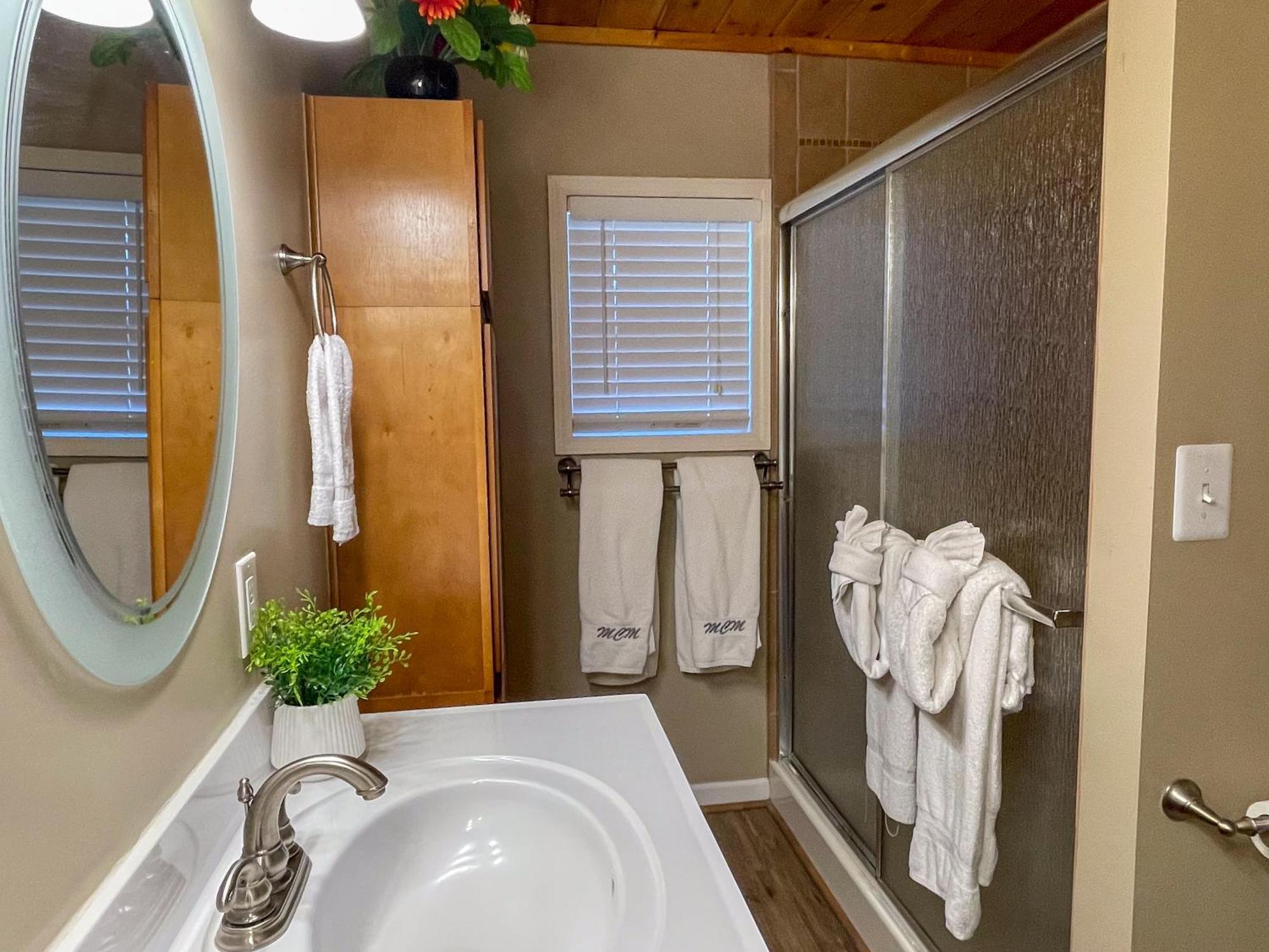 Luxurious Pigeon Forge Cabin, W/ Hottub, Easydrive, Arcade Game, Panoramic Views 外观 照片